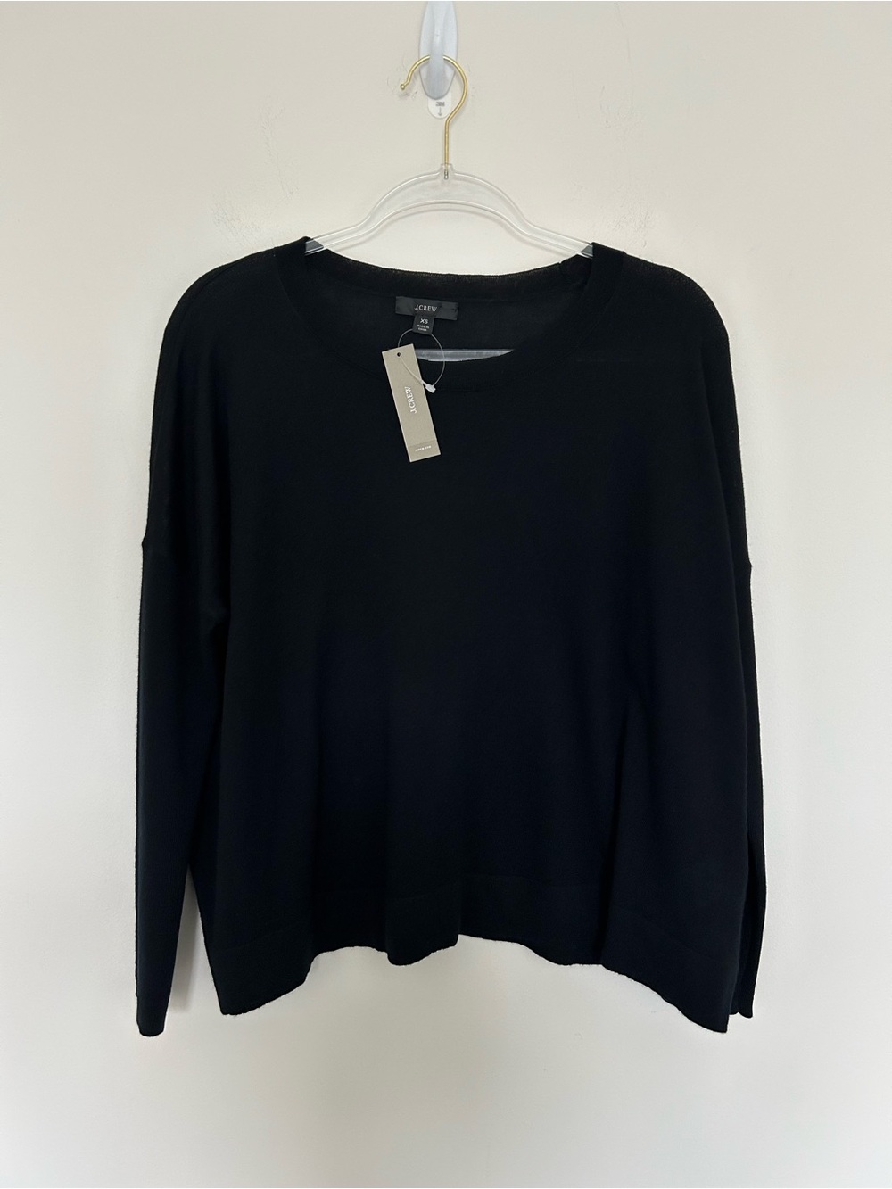J. Crew 100% Merino Wool Sweater Boxy Fit Size XS Black NWT